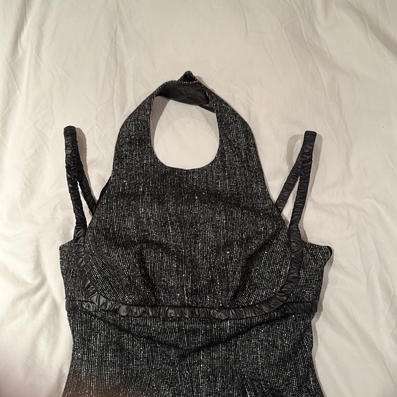 Versace black and white cocktail wool halter dress. Size 42. - Picture 2 of 4